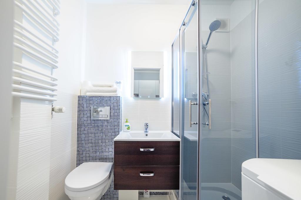 Apartament Grojecka Korotynskiego Apartment Warsaw Phòng bức ảnh